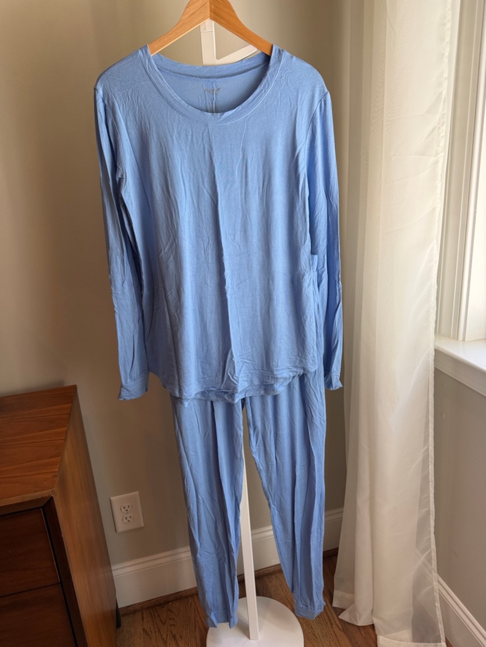 Kyte BABY Periwinkle Long Sleeve Women’s Jogger set Medium